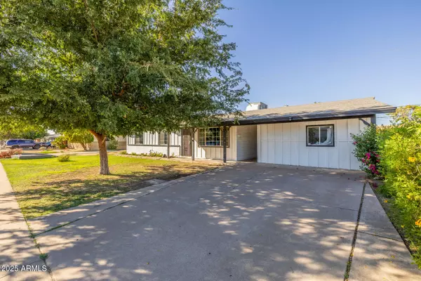 Phoenix, AZ 85015,2116 W KEIM Drive