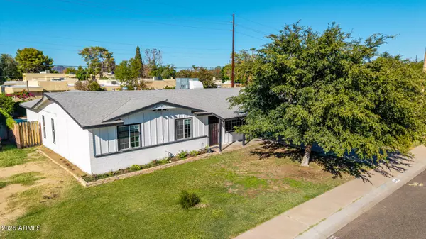 Phoenix, AZ 85015,2116 W KEIM Drive