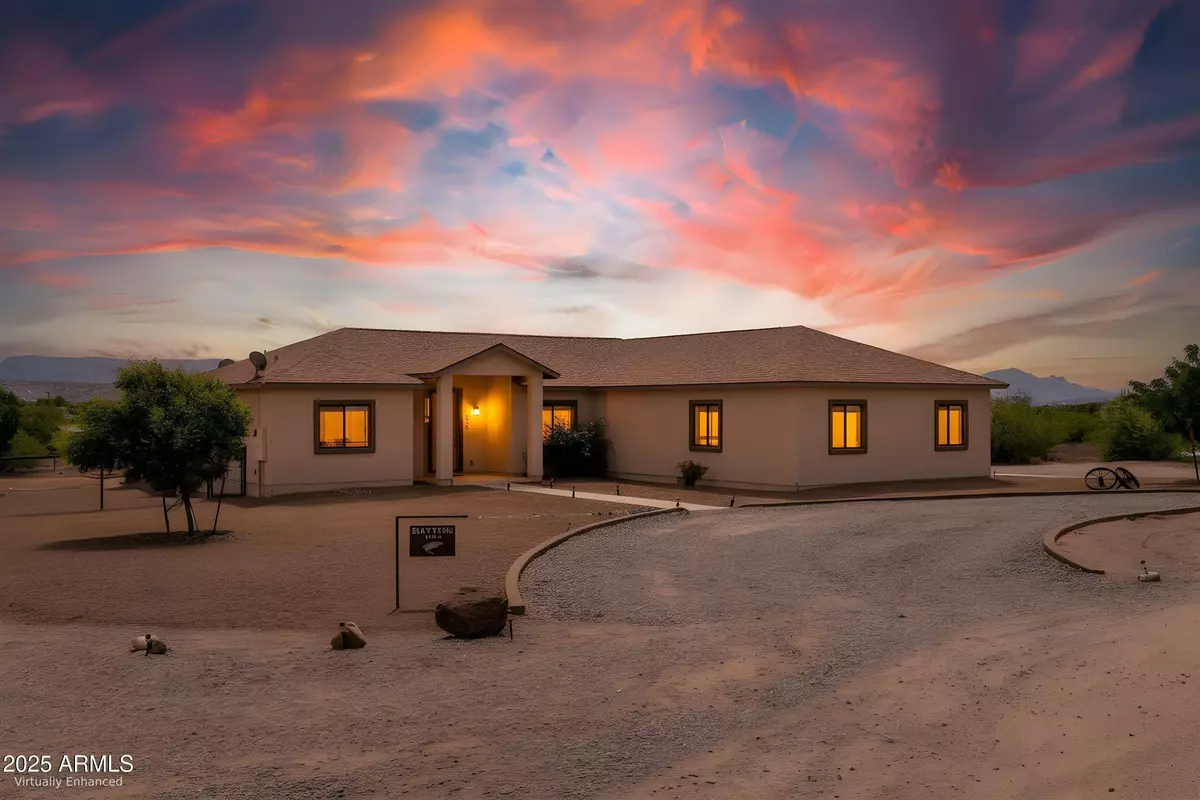 Camp Verde, AZ 86322,955 W COPPERHEAD Road