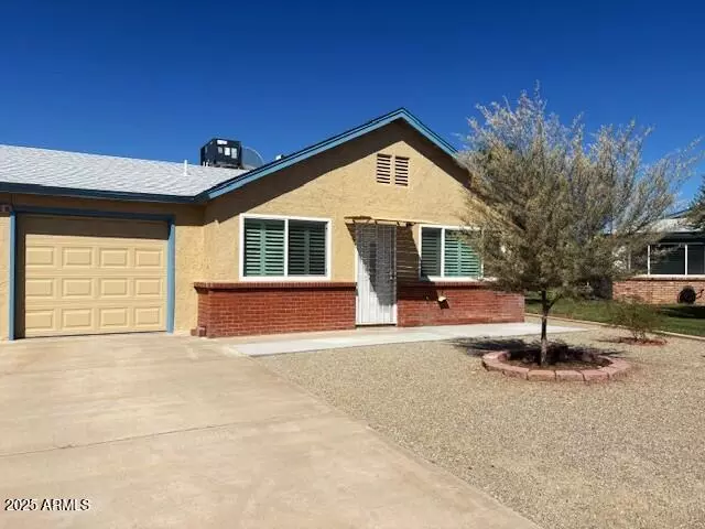 10312 N 97TH Avenue #B, Peoria, AZ 85345