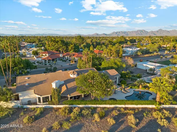 Paradise Valley, AZ 85253,5701 E BAR Z Lane