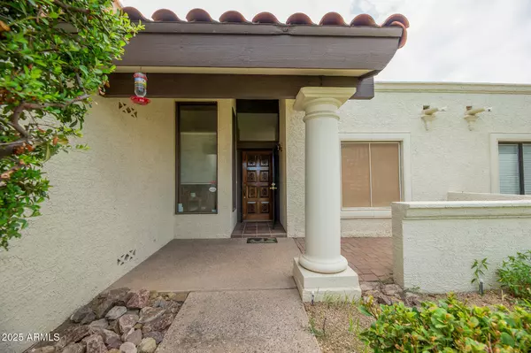Phoenix, AZ 85020,629 E Jeffrey Avenue