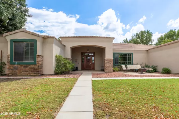 Queen Creek, AZ 85142,19943 E AUGUSTUS Avenue