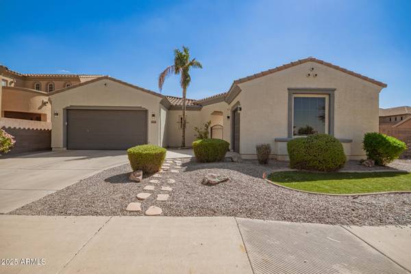 2541 E WISTERIA Drive, Chandler, AZ 85286