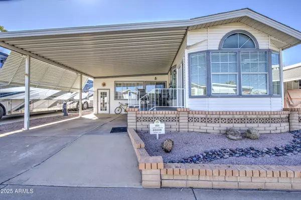 111 S GREENFIELD Road #585, Mesa, AZ 85206