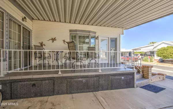 Mesa, AZ 85206,111 S GREENFIELD Road #585