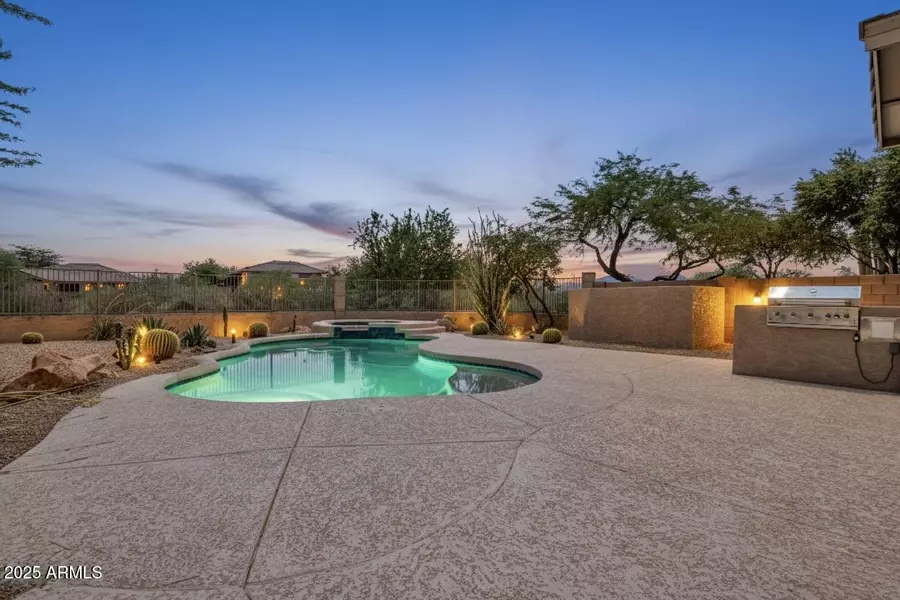 5209 E SIERRA SUNSET Trail, Cave Creek, AZ 85331