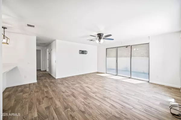 Chandler, AZ 85224,2129 N VILLAS Lane