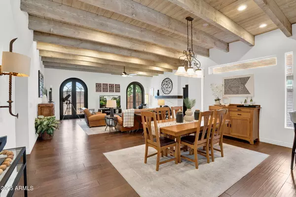 Phoenix, AZ 85016,6830 N 17TH Place