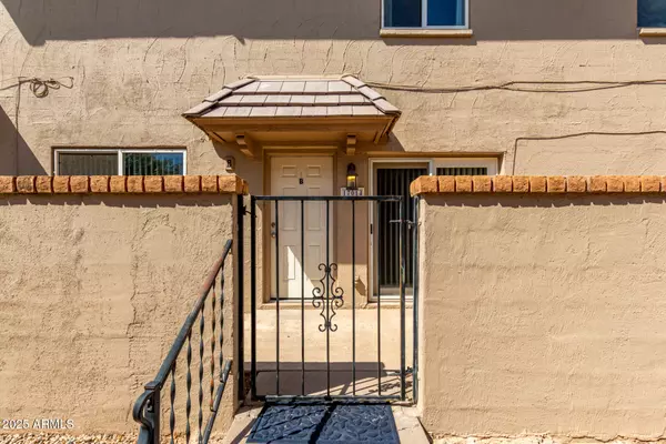Fountain Hills, AZ 85268,17014 E CALLE DEL ORO -- #B