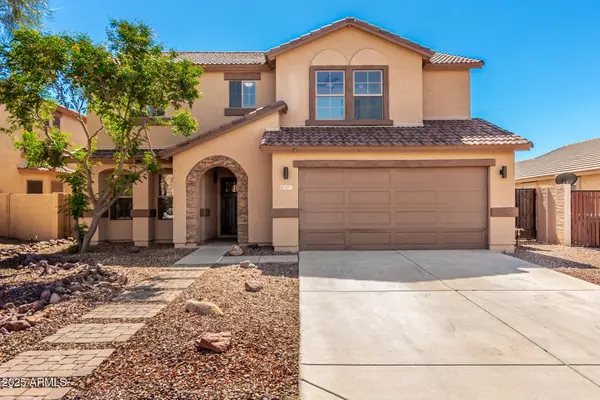 3077 E DESERT MOON Trail, San Tan Valley, AZ 85143