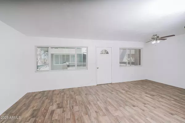 Phoenix, AZ 85009,2690 N 43RD Avenue #D