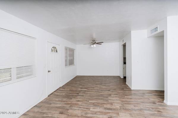 Phoenix, AZ 85009,2690 N 43RD Avenue #D