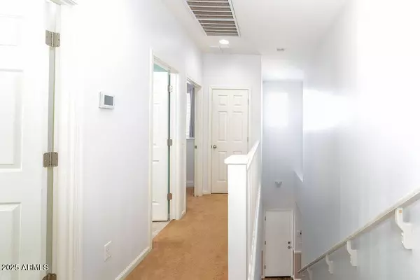 Mesa, AZ 85212,7511 E OSAGE Avenue