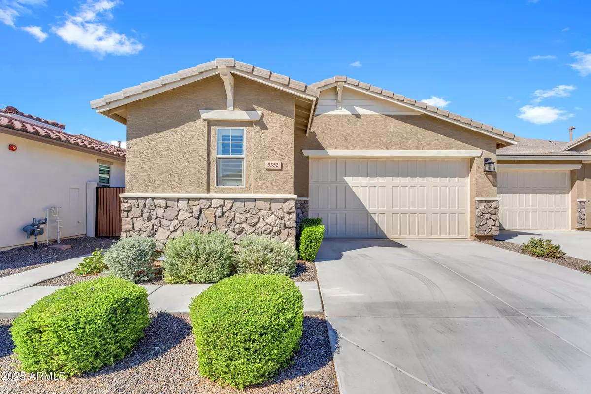 Buckeye, AZ 85396,5352 N 205TH Drive