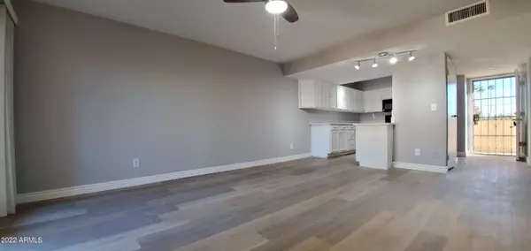 Scottsdale, AZ 85251,3313 N 68TH Street #211