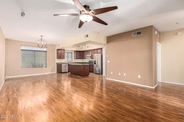 Phoenix, AZ 85085,2150 W ALAMEDA Road #1380