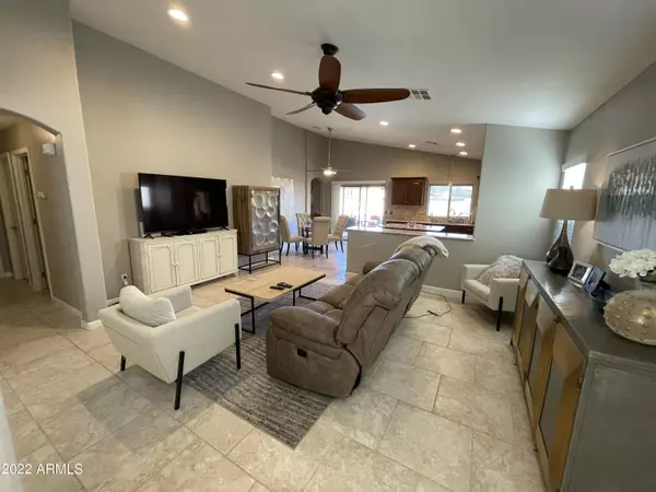 Queen Creek, AZ 85142,22185 E CALLE DE FLORES --