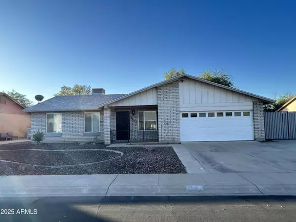 6405 W EVA Street, Glendale, AZ 85302