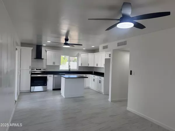 Glendale, AZ 85302,9103 N 44TH Avenue