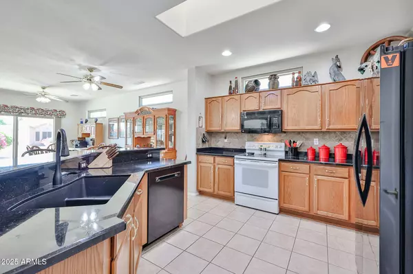 Surprise, AZ 85374,16505 W LONE TREE Court