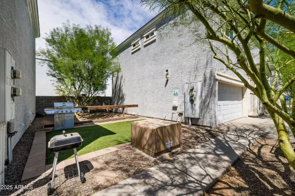 Phoenix, AZ 85006,1341 E Polk Street
