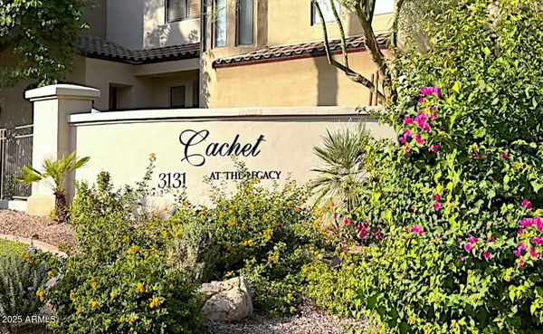 Phoenix, AZ 85042,3131 E LEGACY Drive #2031