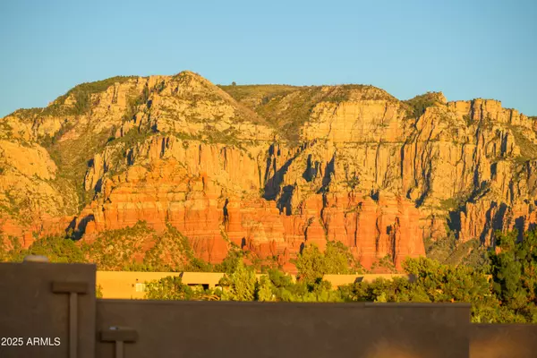 Sedona, AZ 86336,1403 VISTA MONTANA Road #56