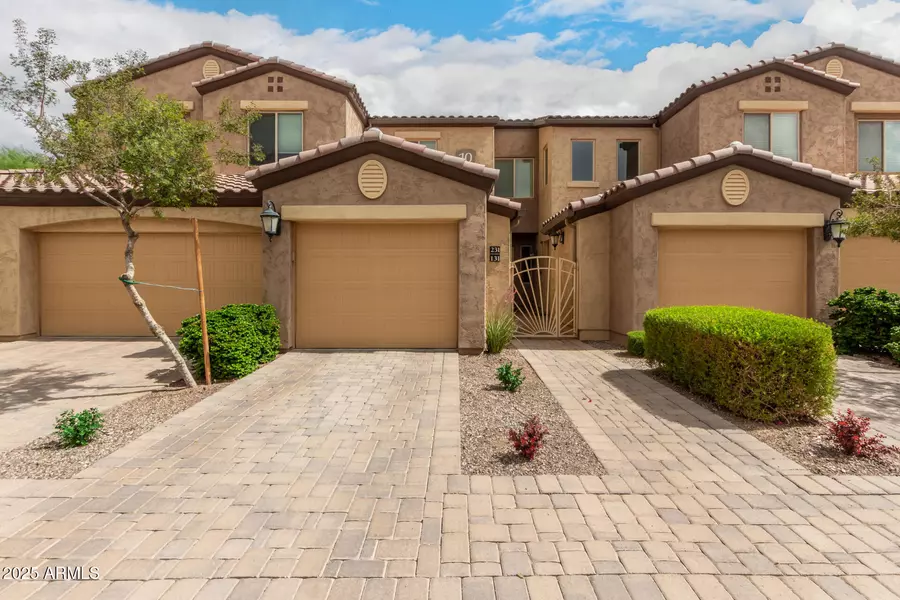 250 W QUEEN CREEK Road #131, Chandler, AZ 85248