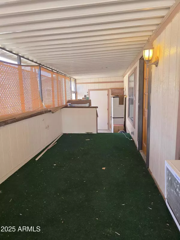 Phoenix, AZ 85024,2233 E BEHREND Drive #92