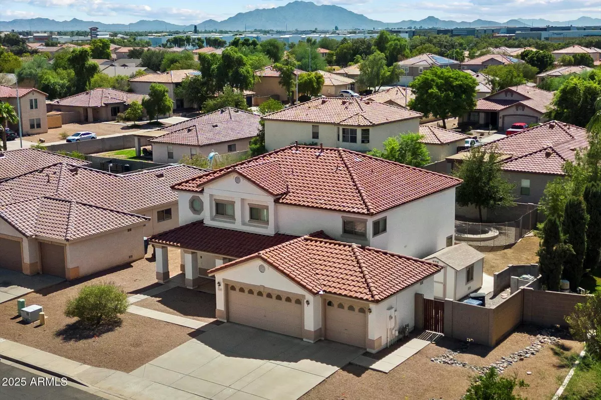 Chandler, AZ 85286,2145 E LONGHORN Place