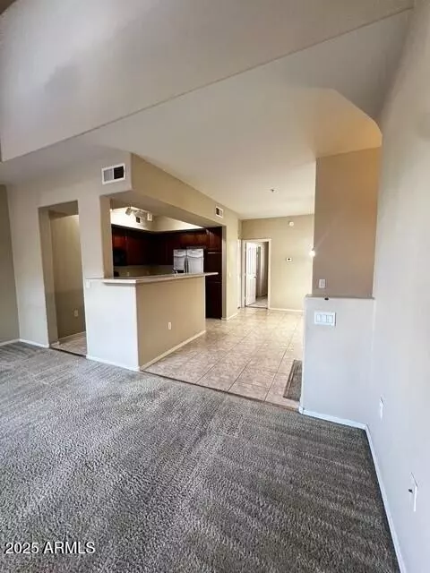Phoenix, AZ 85022,16825 N 14TH Street #49