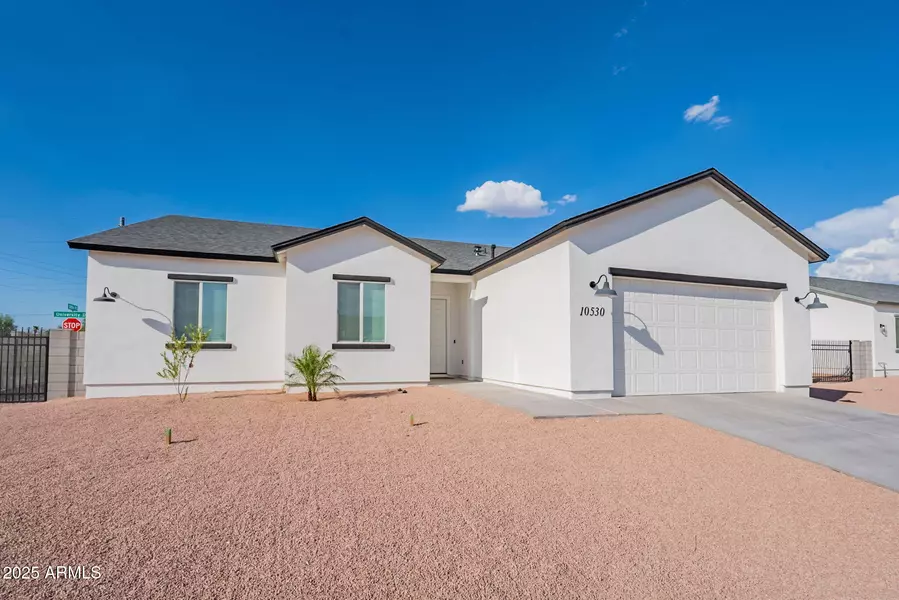 10530 E BALTIMORE Street, Apache Junction, AZ 85120
