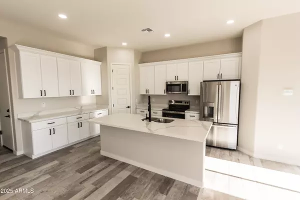Arizona City, AZ 85123,14910 S COUNTRY CLUB Drive