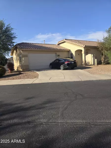 4267 KINGS CANYON Way, Sierra Vista, AZ 85650