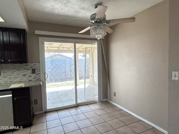 Chandler, AZ 85225,801 W EL ALBA Way