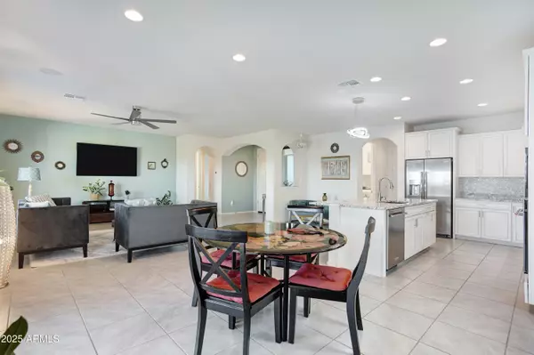 6363 W Springfield Way, Florence, AZ 85132