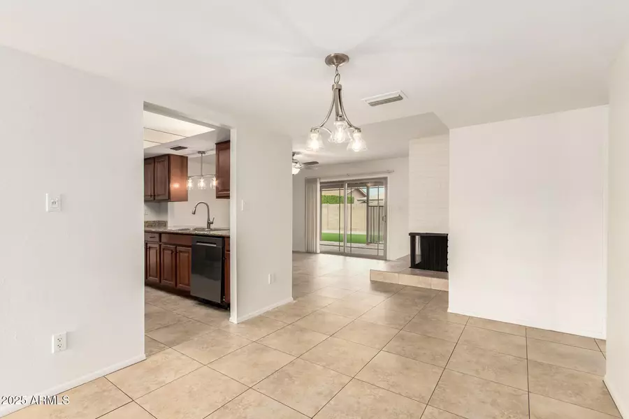 8308 E BUENA TERRA Way, Scottsdale, AZ 85250