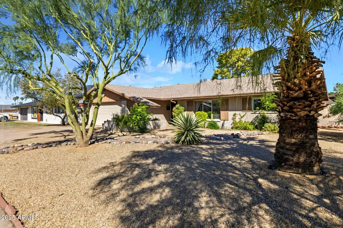 Phoenix, AZ 85053,3414 W GELDING Drive