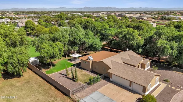 18132 E BELLERIVE Drive, Queen Creek, AZ 85142
