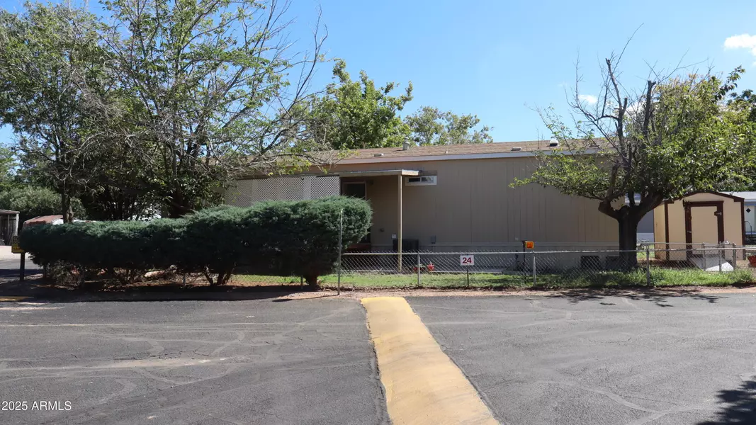 3300 E Fry Blvd. Boulevard #24, Sierra Vista, AZ 85635