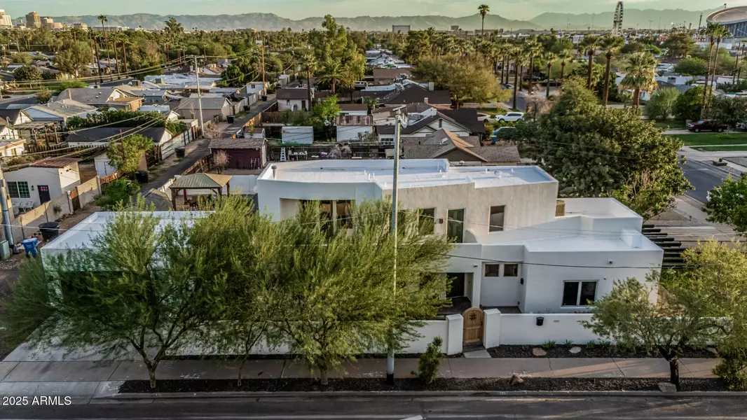 2257 N 16TH Avenue, Phoenix, AZ 85007