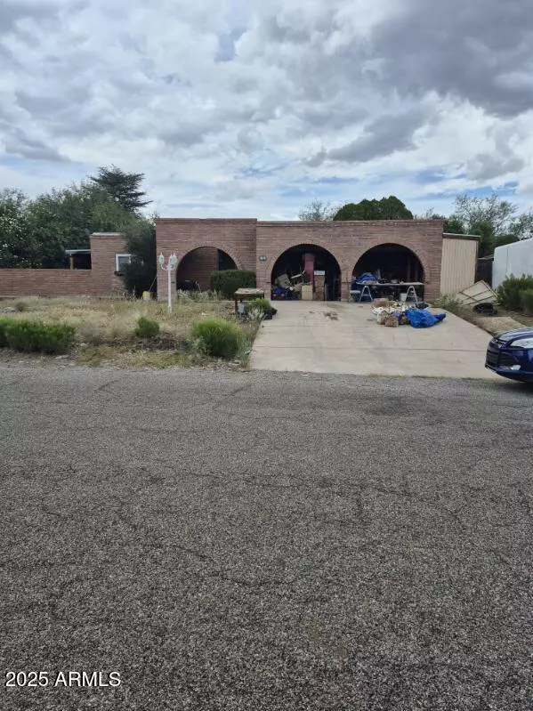 Rio Rico, AZ 85648,404 CALLE MADRID --