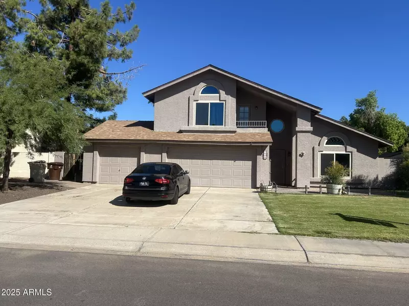 7544 W DREYFUS Drive, Peoria, AZ 85381