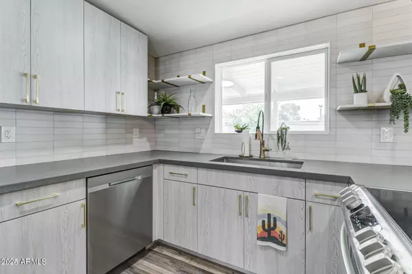 Phoenix, AZ 85014,1509 E RANCHO Drive