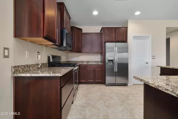 Surprise, AZ 85387,17555 W Hedgehog Place