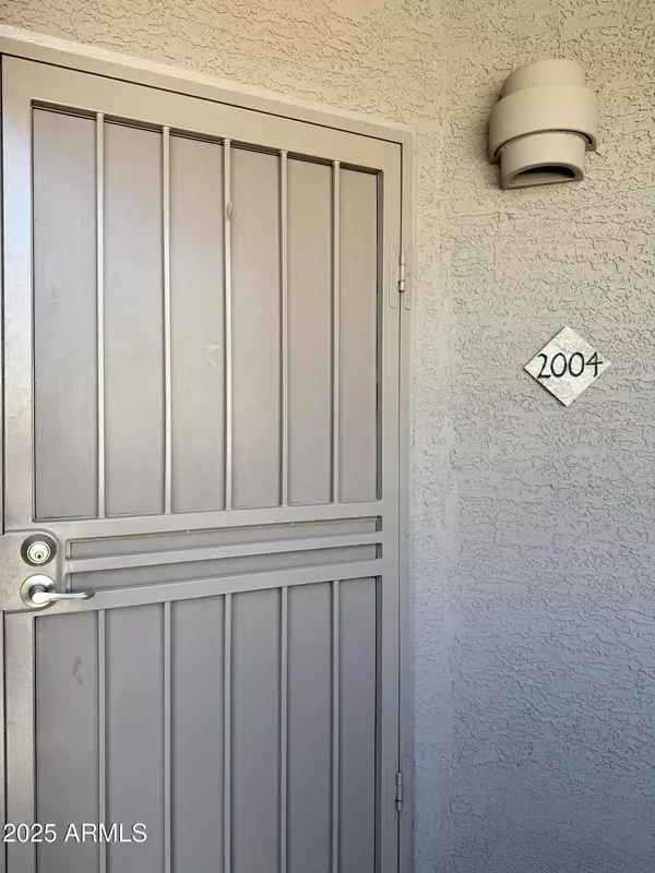 11680 E SAHUARO Drive #2004, Scottsdale, AZ 85259