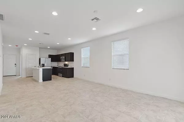 Florence, AZ 85132,547 W Bunker Hill Street