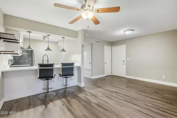 Mesa, AZ 85203,1826 N SPRING --