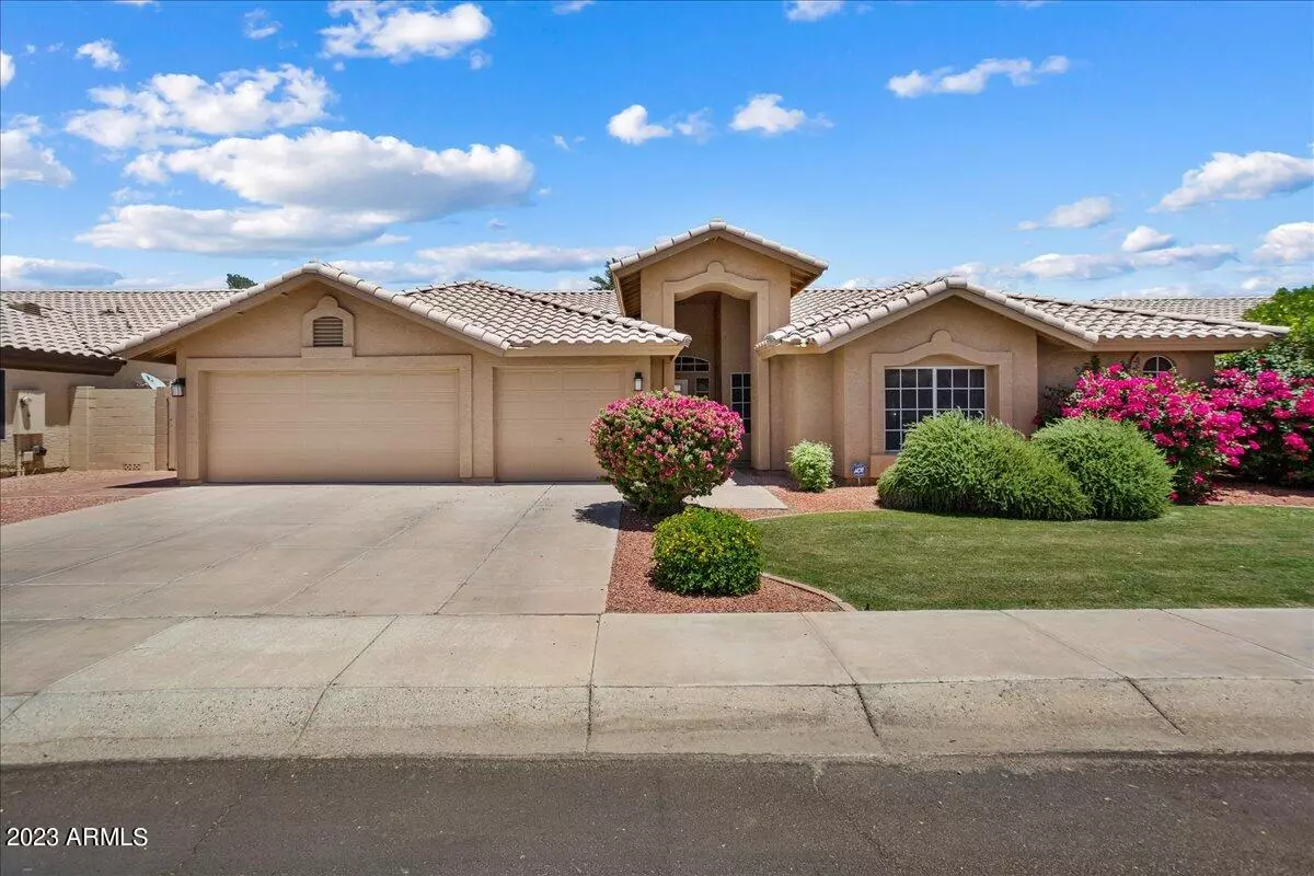 Phoenix, AZ 85032,14835 N 41ST Place